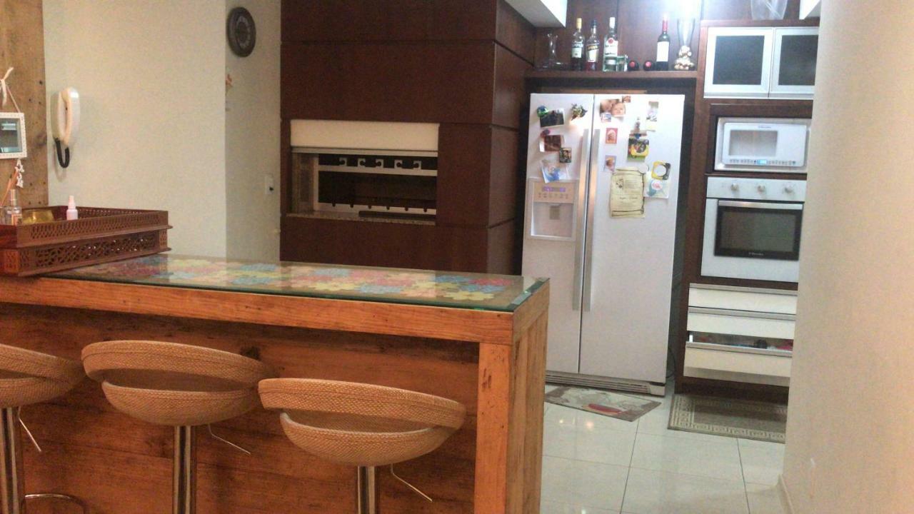 Lindo Apartamento No Centro De Canela Exterior foto